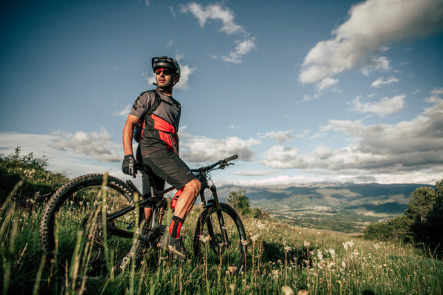 E-ONE SIXTY 700 (PRICES & STOCKS)